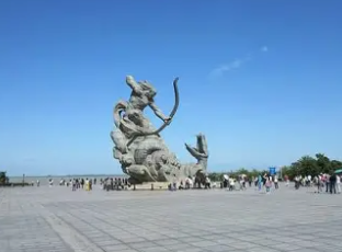 Yueyang Tower & Dongting Lake