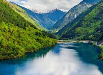 Chongqing renewal journey with Jiuzhaigou wellness route