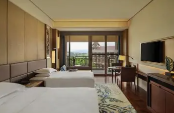 Chengdu City Experience